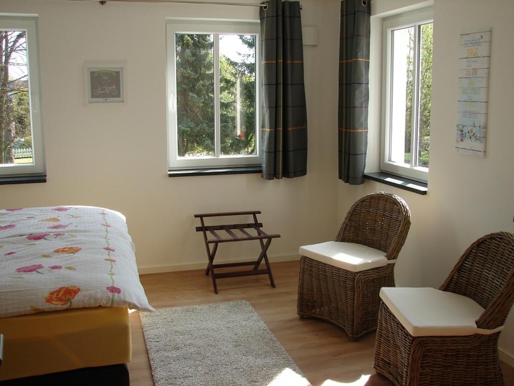 Haus Passat - Ferienwohnungen Ostseebad Nienhagen Exterior foto
