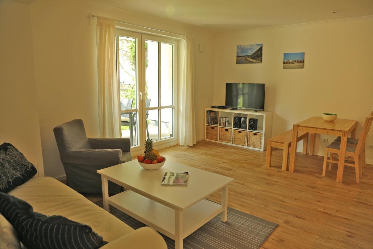 Haus Passat - Ferienwohnungen Ostseebad Nienhagen Exterior foto