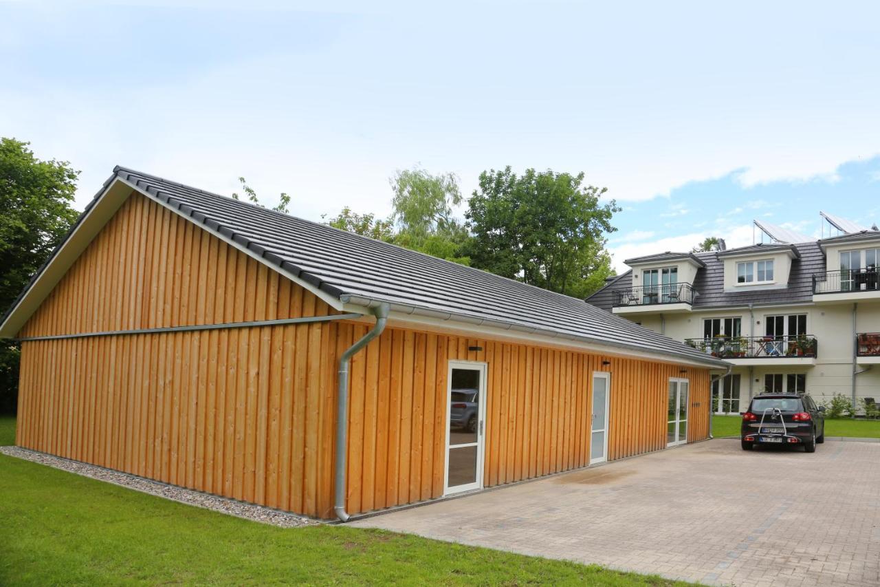 Haus Passat - Ferienwohnungen Ostseebad Nienhagen Exterior foto